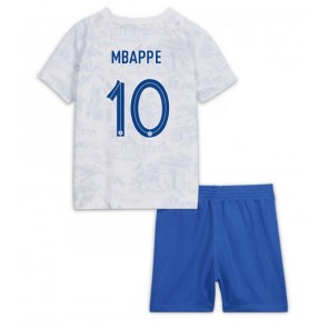 Frankrike Kylian Mbappe #10 babykläder Bortatröja barn VM 2022 Korta ärmar (+ Korta byxor)
